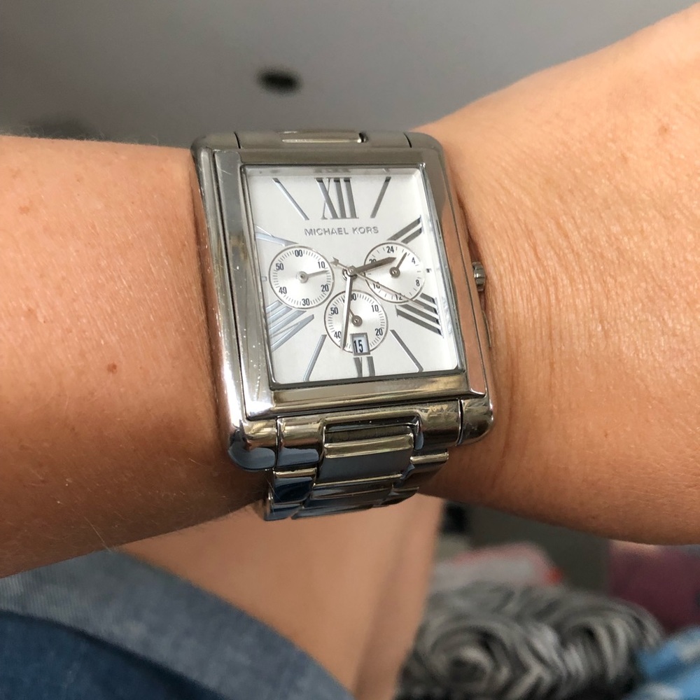 MK watch